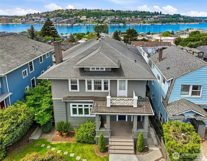 Grand Triplex Home