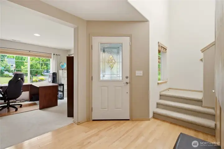 Foyer to front door and office Foyer to front door and office