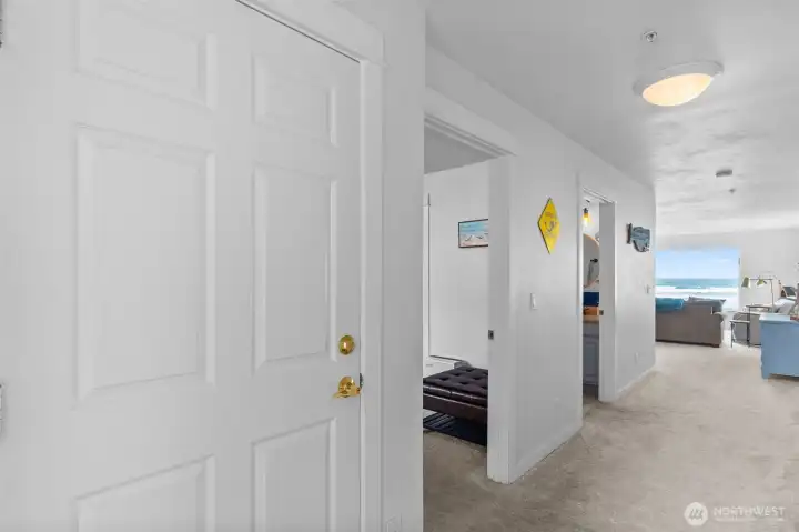 You see the ocean as soon as you walk in the door! You see the ocean as soon as you walk in the door!