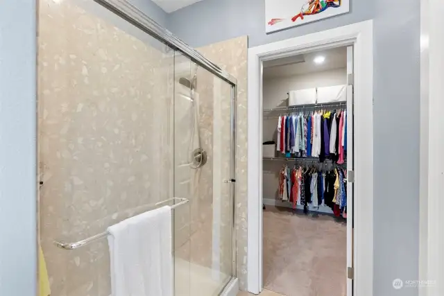 Primary Bathroom to the walk-in Closet