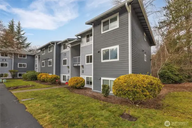 Building B, Offering Unit B-104.  A pristine, freshly painted and updated 2 bedroom condo nestled a hop, skip, and jump from shops, eateries, services, public transit, and the renowned Woodinville Wine District.