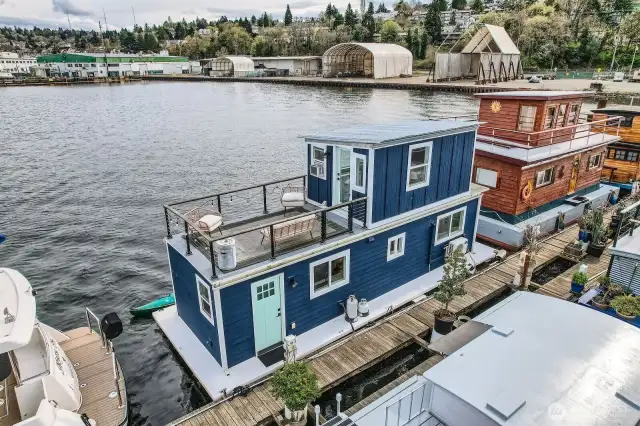 Such an amazing lifestyle... The perfect floor plan design.