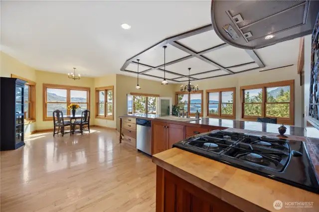 Kitchen with dining nook