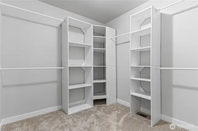 walk-in closet
