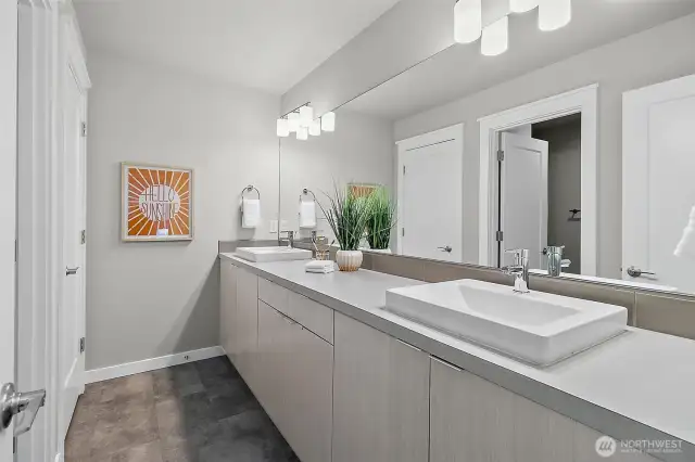 upstairs guest bath