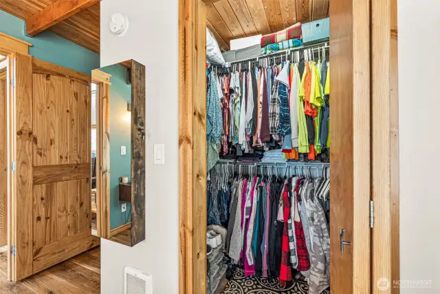 Walk in Closet