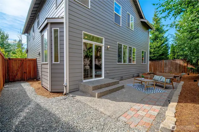 Low maintenance yard, but plenty of space and sunshine to plant grass.