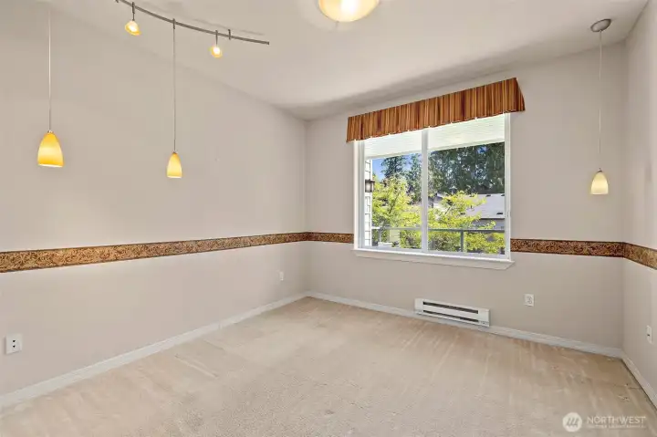 2nd bedroom