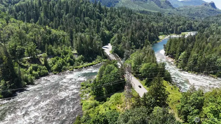 Near the confluence of the North & South forks of the Skykomish river for exceptional fishing.