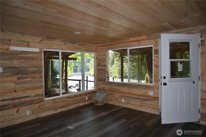 VIEW windows.