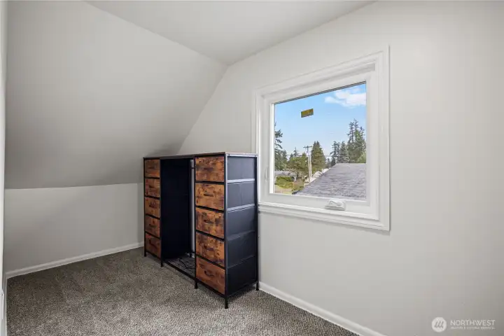 Another look at L shaped bedroom upstairs.