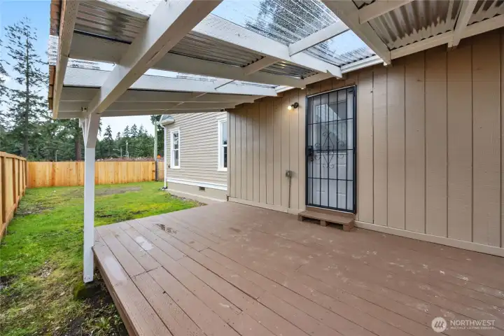 Covered back deck
