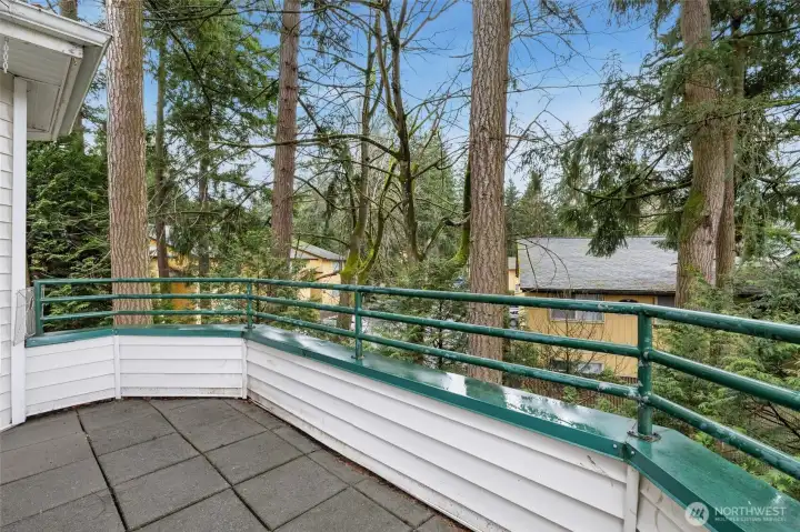 Balcony off the breakfast nook, ideal for outdoor dining and BBQs.