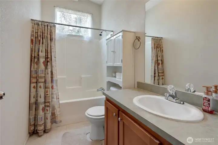 Main Bathroom