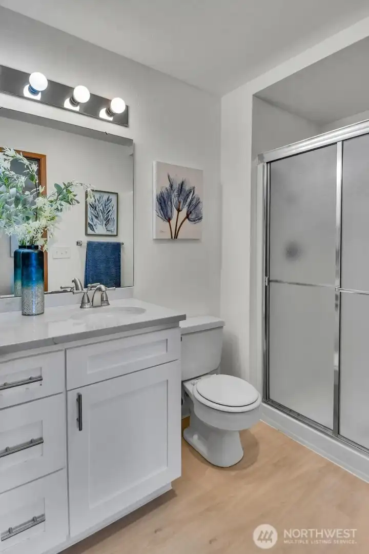 Primary Ensuite 3/4 Bathroom