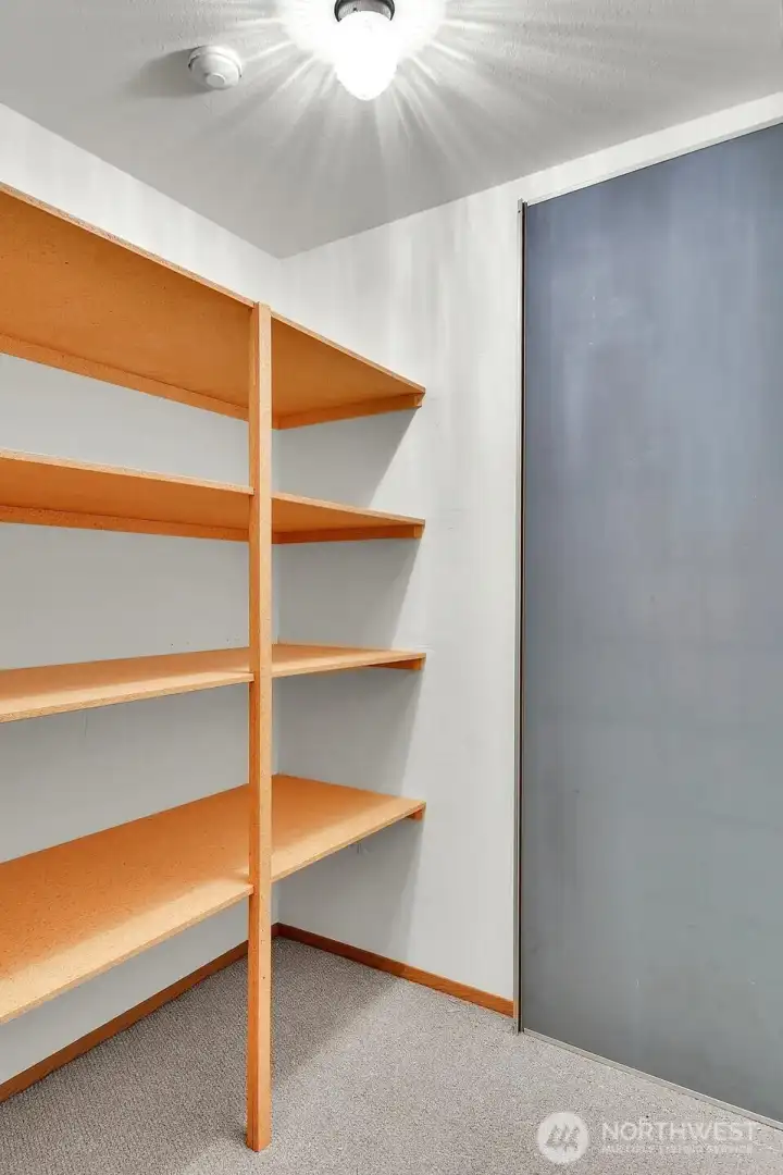 Storage #7 Just Down the Hall!