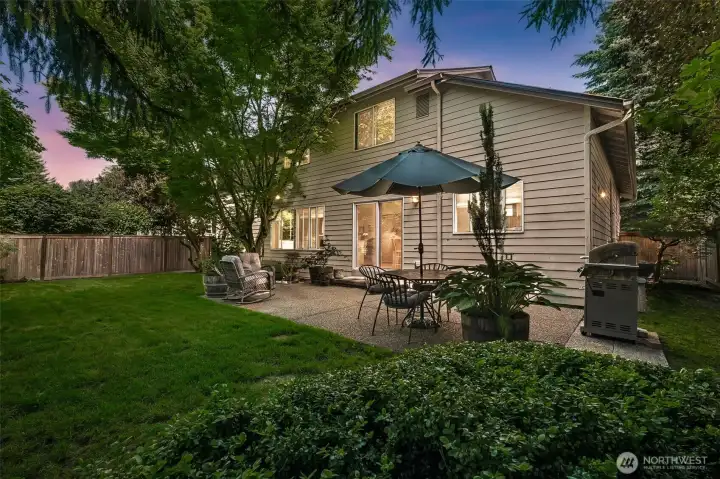 Peaceful setting in the back yard.