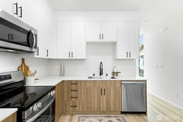 Model home, colors and finishes may vary.
