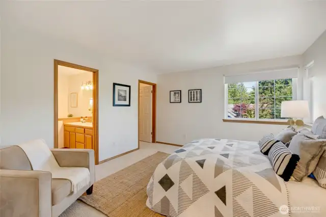 Spacious primary suite
