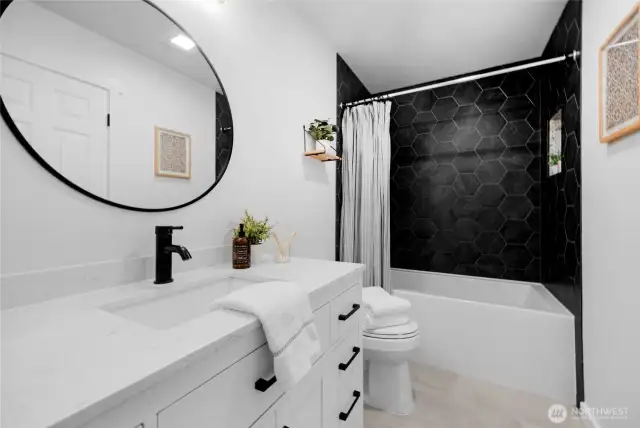 Updated guest bathroom with heated flooring