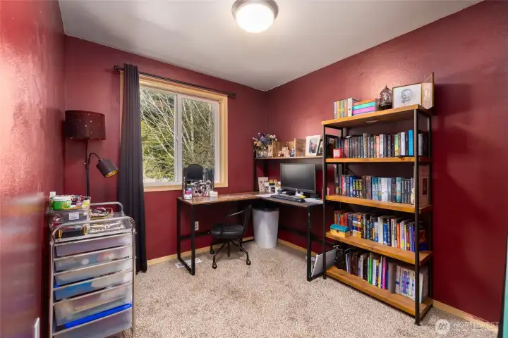 4th bedroom upstairs