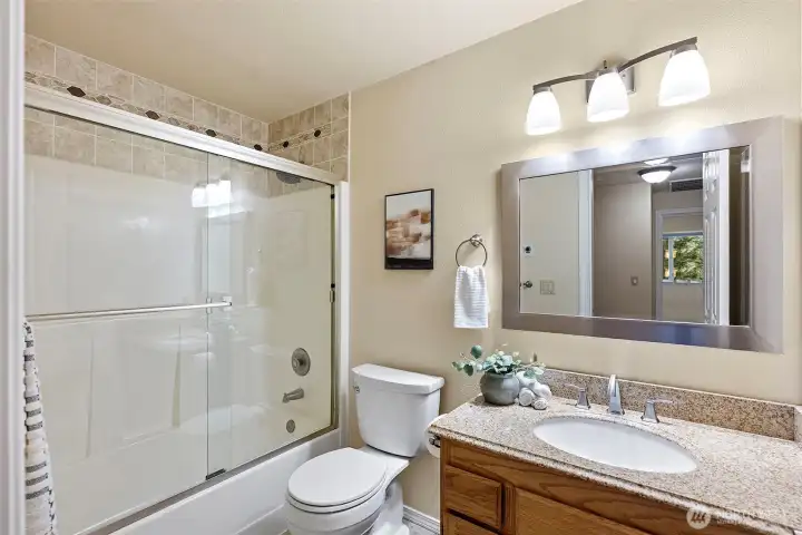 Second bath upstairs