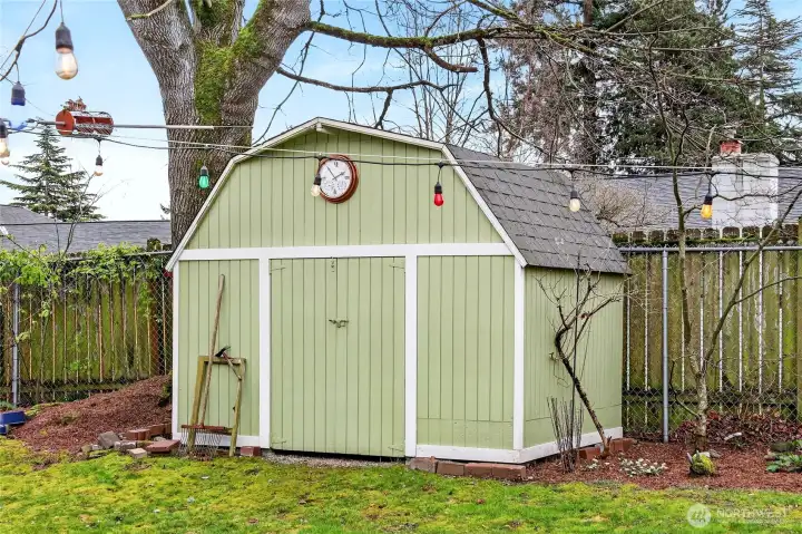 Storage shed