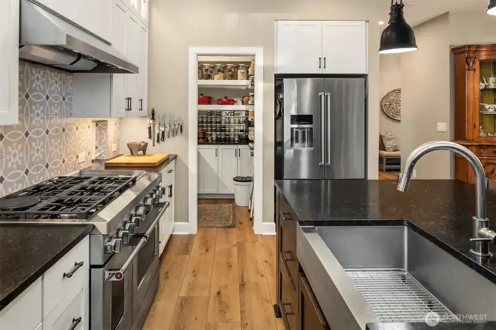 Truly a chef's kitchen (owner is a chef)  -- Pantry and stove to die for!