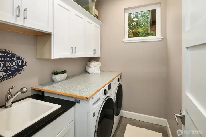 Main laundry with utility sink