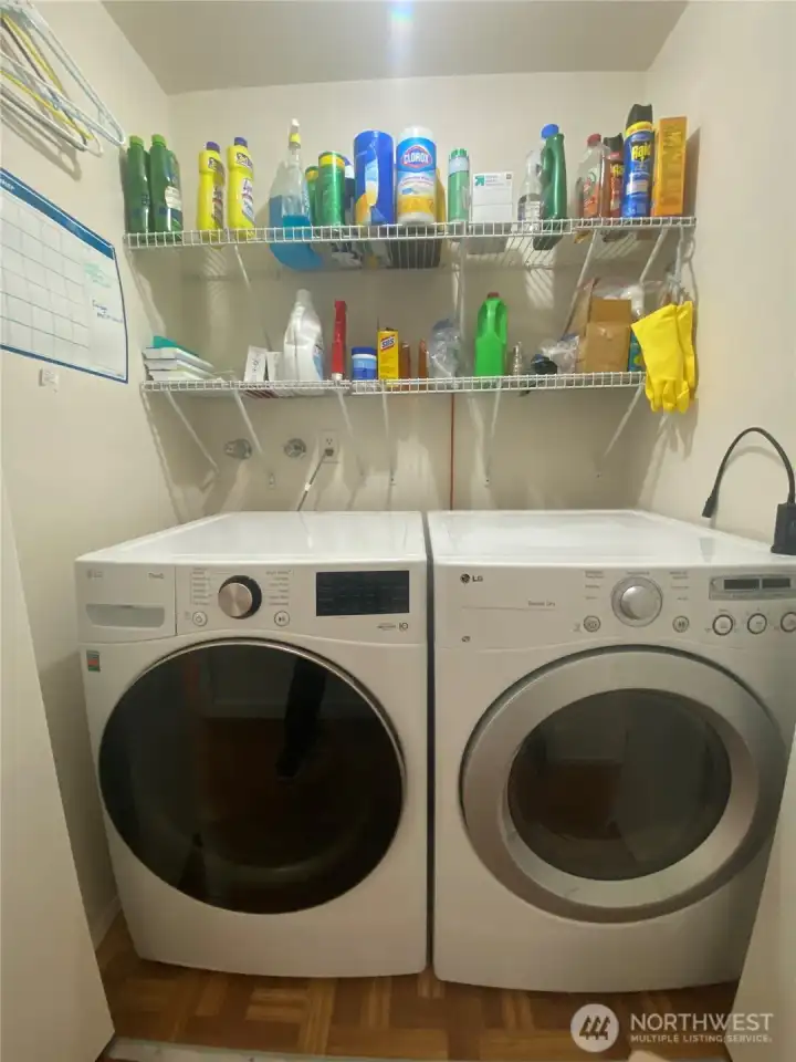 In unit Washer/Dryer