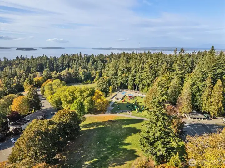 What a gorgeous park just minutes from 5209 Glenwood Ave! What a gorgeous park just minutes from 5209 Glenwood Ave!