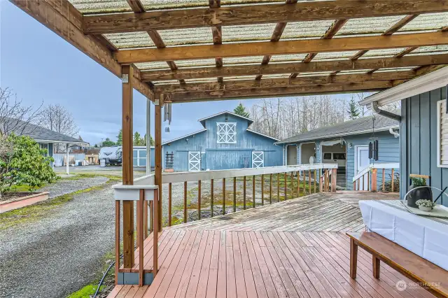 Oversized deck
