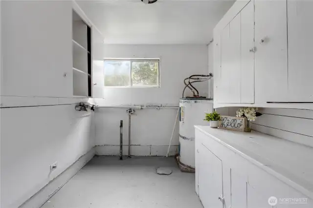 Huge utility room with separate entry