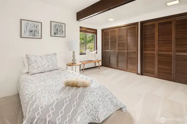 2nd bedroom.
