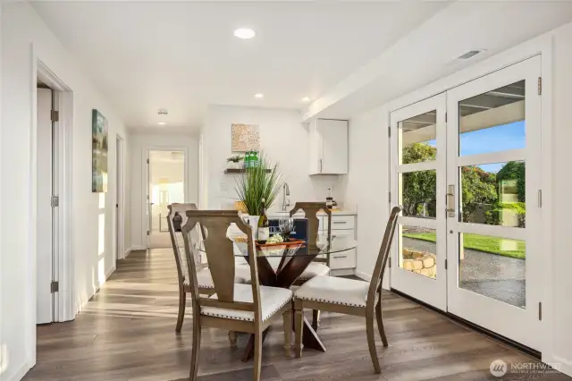 The kitchenette and dining area on the lower level.