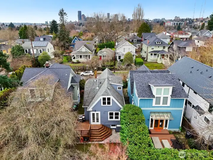 728 33rd Avenue is a short way from the well-loved Madrona Beach Park.