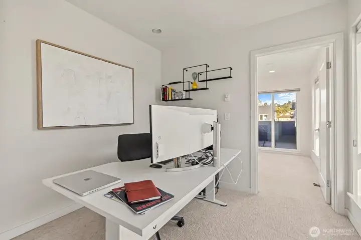 Office nook in primary suite