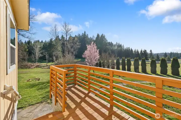 Beautiful Territorial Views From Back Deck