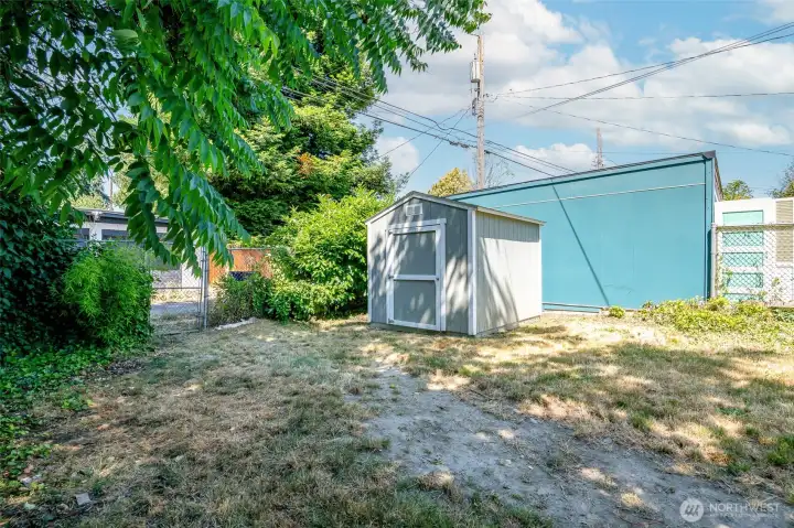 The small shed will stay with the property, convenient for yard equipment and bike storage. The small shed will stay with the property, convenient for yard equipment and bike storage.