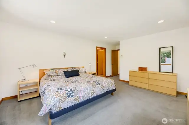 Plenty of room for a king sized bed and furniture.