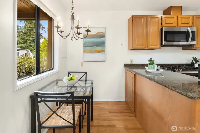 Eating nook in the kitchen.