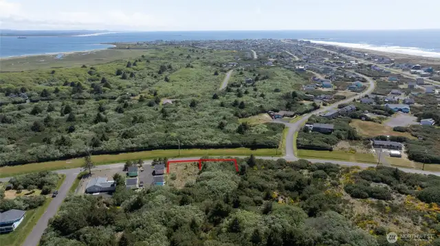 The properties are also very close to the Jetty and wildlife preserve.