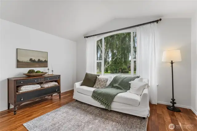 family/sitting room off of entry