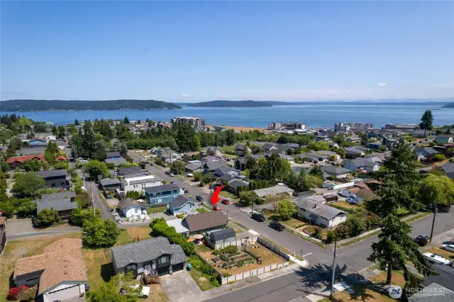 close to Pt Ruston and beaches