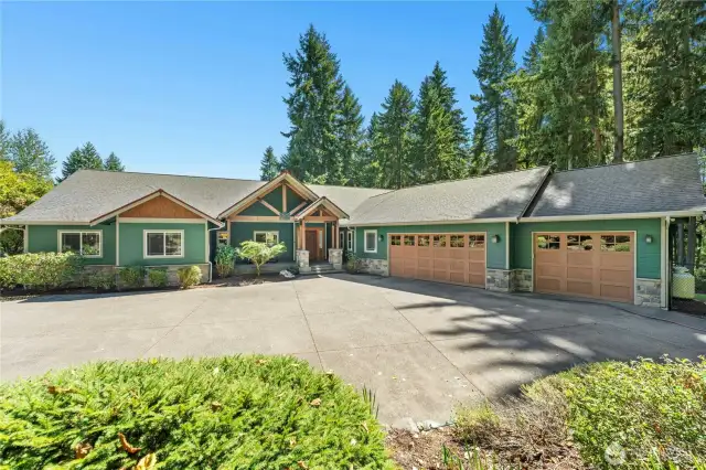 Welcome home to The Country!