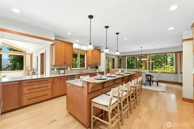 Gorgeous crafted kitchen with solid VG fir cabinets, granite, stainless appliances!