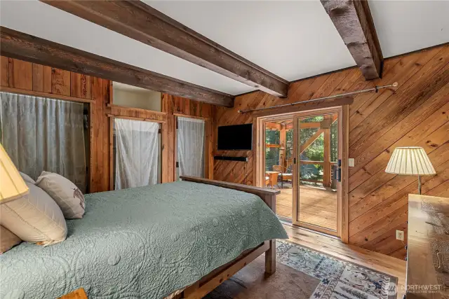 Main floor primary bedroom