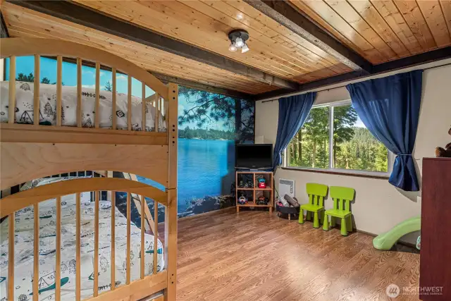 Lower bedroom 2