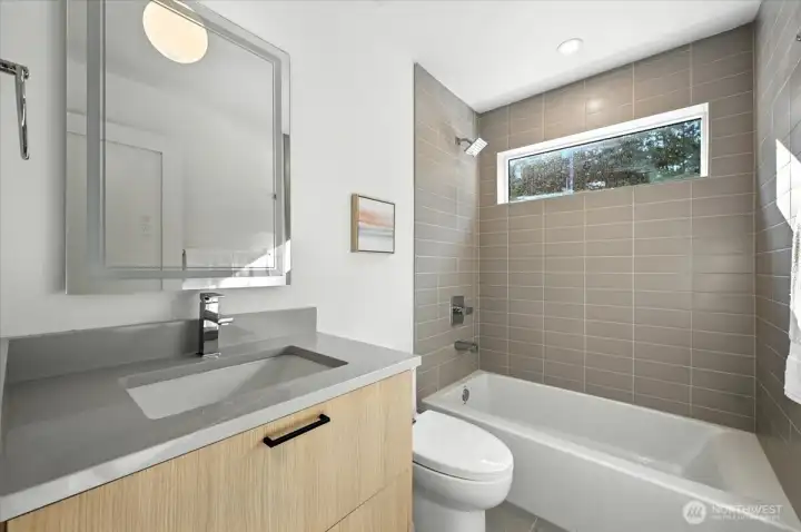 Main Floor Tiled Full Bath
