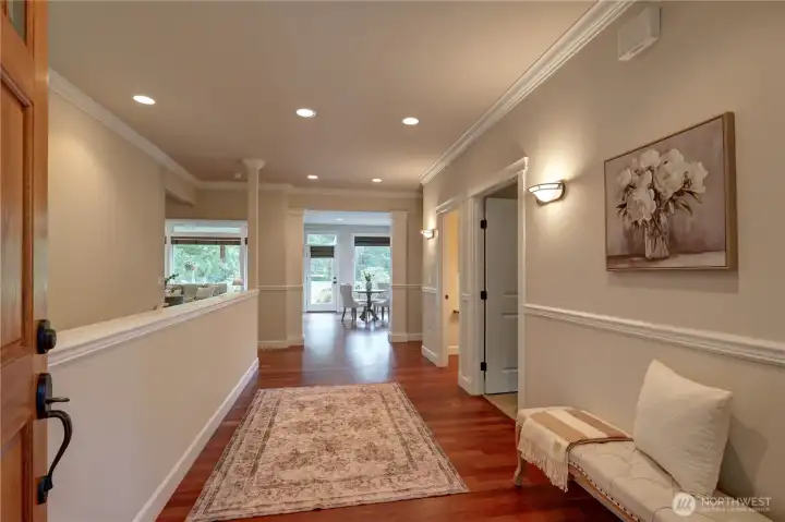 The welcoming foyer.